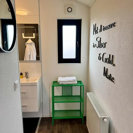 Marina Strandbad Wellness Hideaway Haus Nr 402 * Olburgen