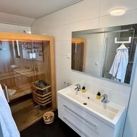 Marina Strandbad Wellness Hideaway Haus Nr 402 * Olburgen