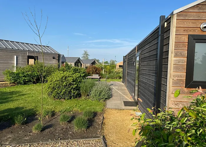 Дом отдыха Marina Strandbad Wellness Hideaway Haus Nr 402